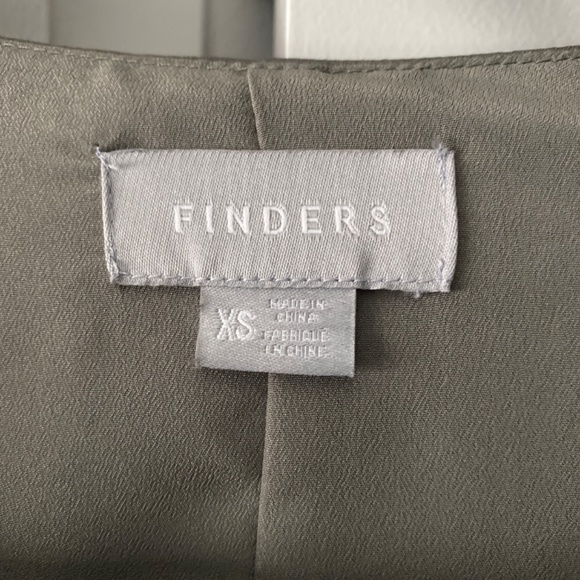 Finders sage blouse - Picture 3 of 4